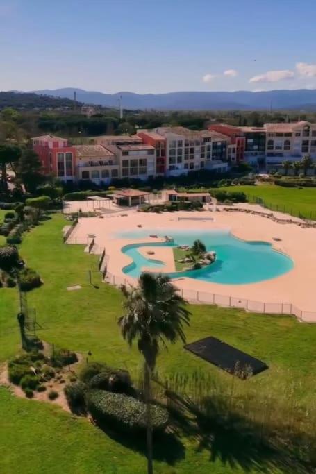 Proche St Tropez Refait A Neuf Bord De Plage Et Piscine Коголен Екстер'єр фото